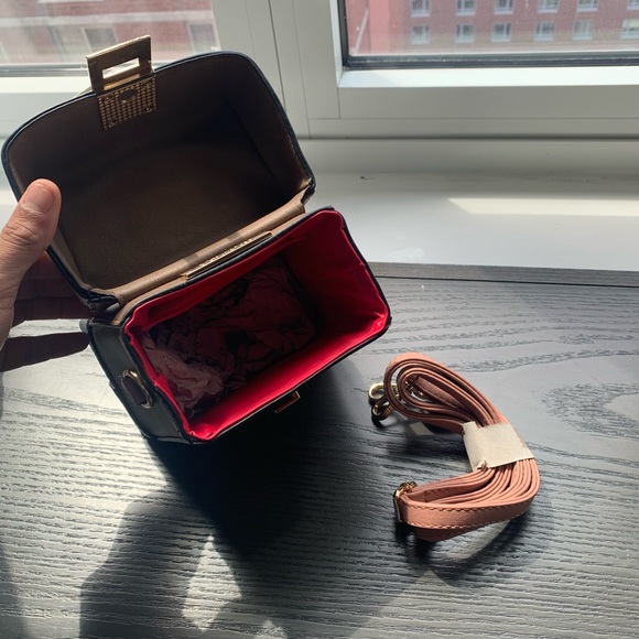 Fabriano Italia Purse/cross body bag - Picture 15 of 15